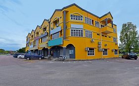 Oyo 90672 De Paradise Turtle Hotel